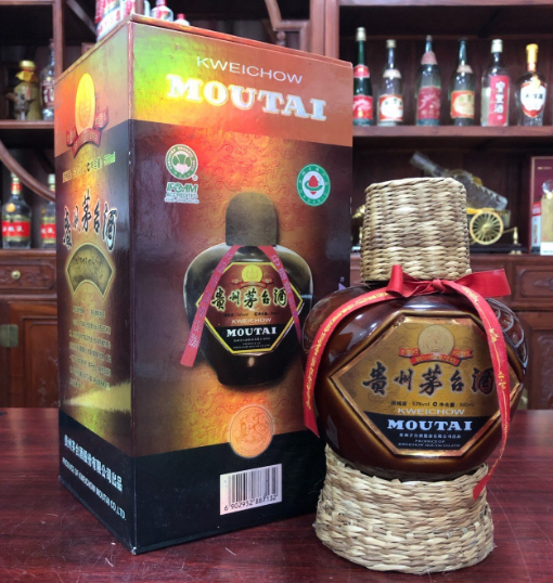 巴拿馬茅臺(tái)酒瓶回收