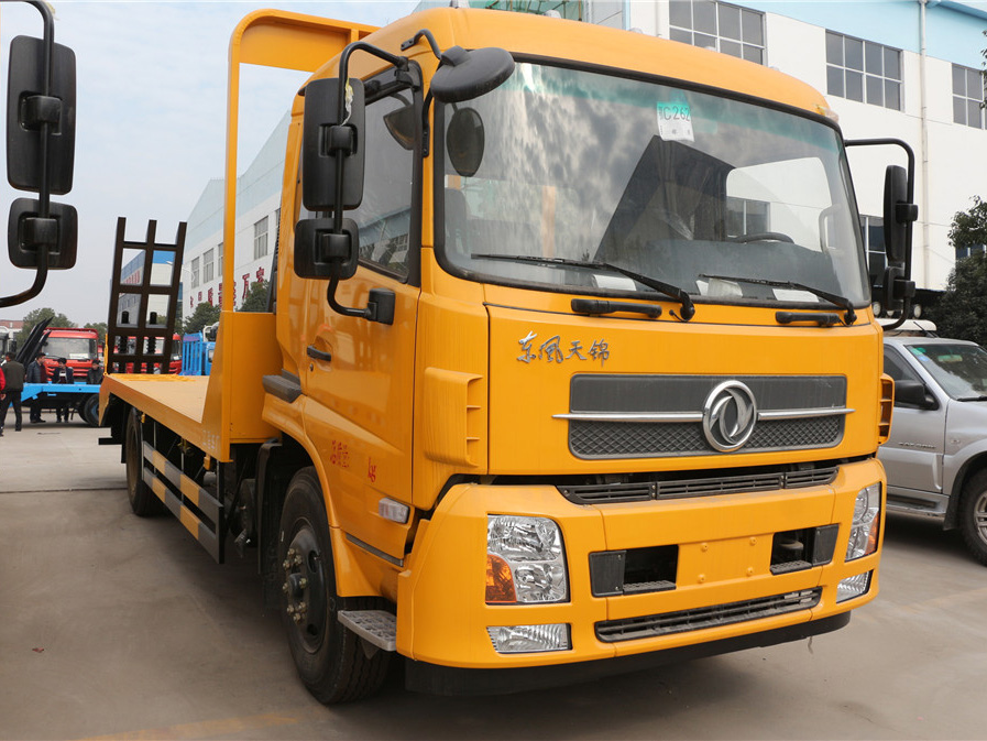 東風(fēng)天錦CLW5164TPBD5平板運(yùn)輸車